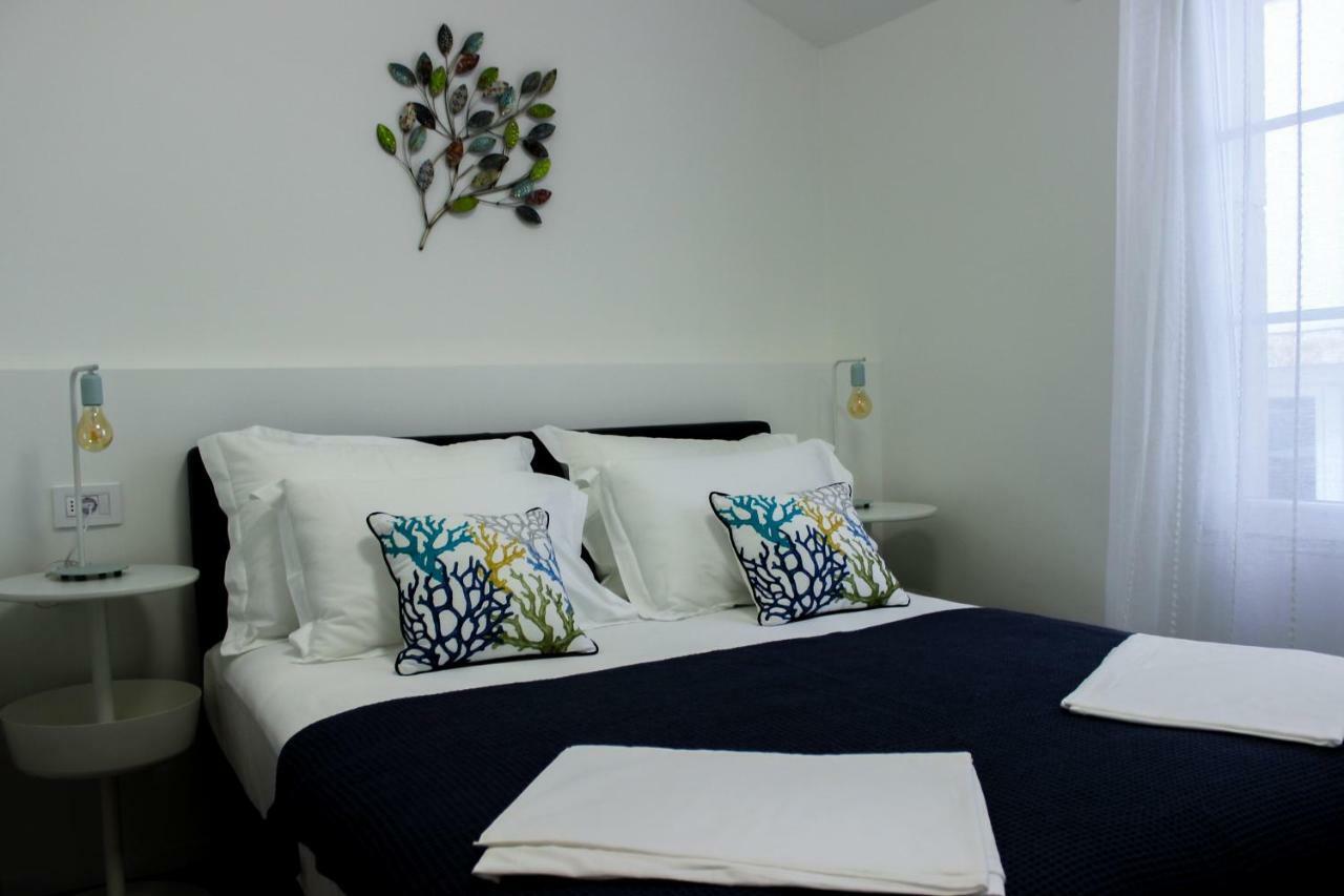 Sea Apartment Carera Ровин Екстериор снимка
